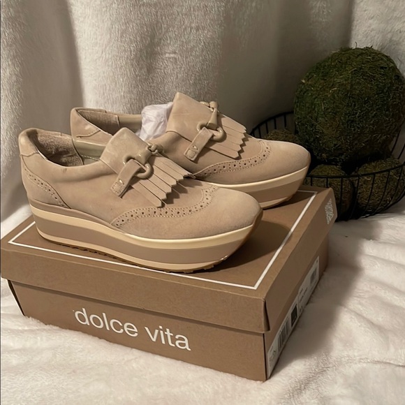 Dolce Vita Shoes - Dolce Vita Beige Platform Loafers